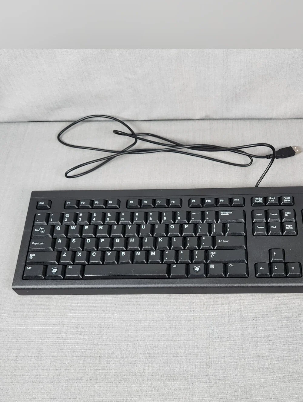 Targus USB Wired Keyboard Standard Size Black AKB30US New BUS0067 With Box